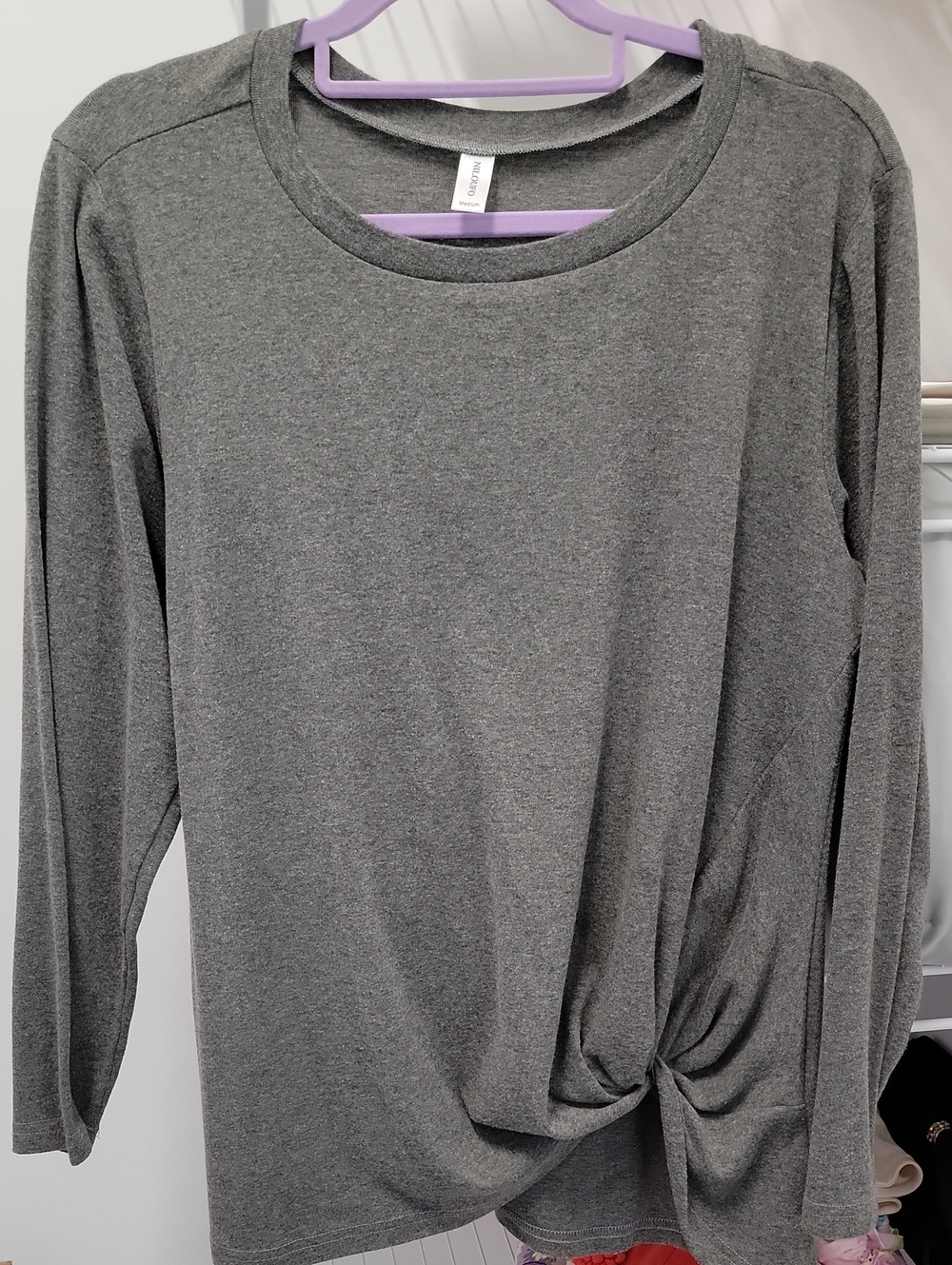 Niloufo Heather Gray Long Sleeve Twist Front Top - 3/4 Sleeve Size M- CUTE!